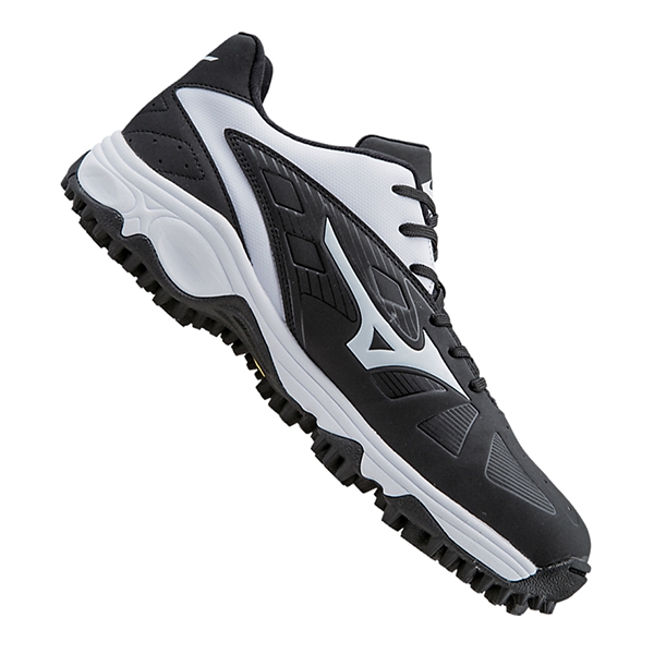 mizuno erupt 3 turf mid